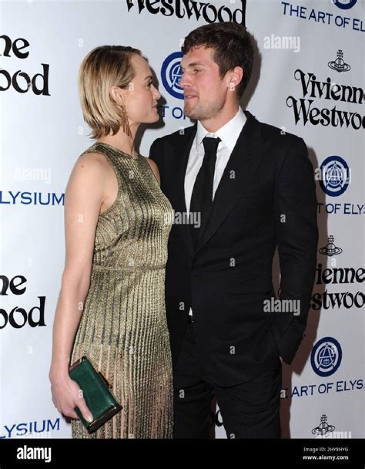 Amber Valletta Boyfriend Teddy Charles Is A Celebrity Hair Stylist