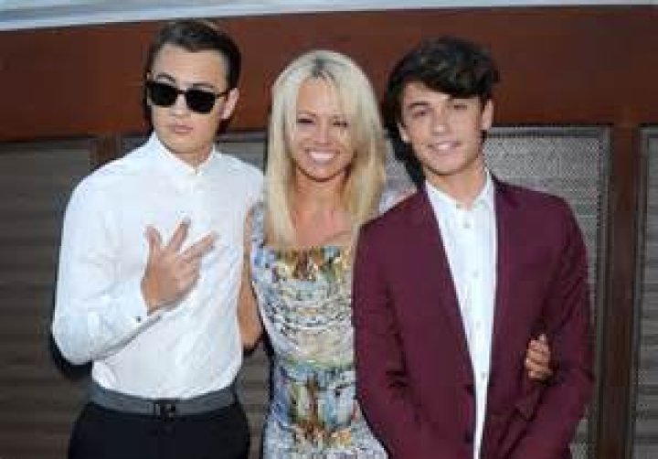 David Sidoo Kids, Sons Dylan and Jordan Sidoo Grew Up With A Silver Spoon