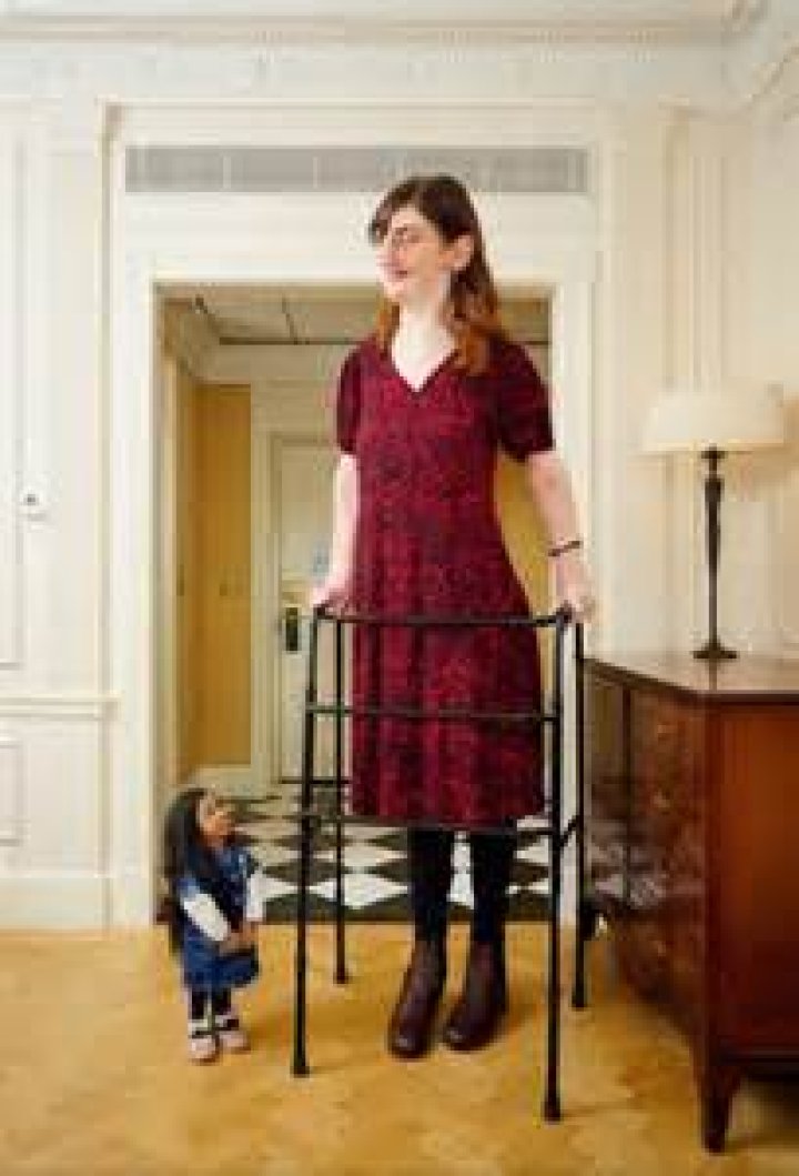 DEMONDICE Height Face Reveal: How Tall Is She?