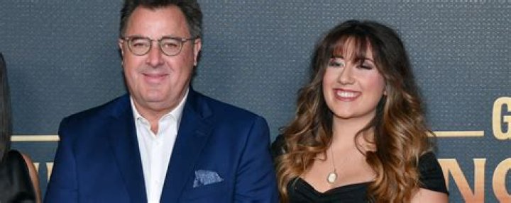 Is Vince Gill Married? Who is his wife? Daughter, age, height, bio