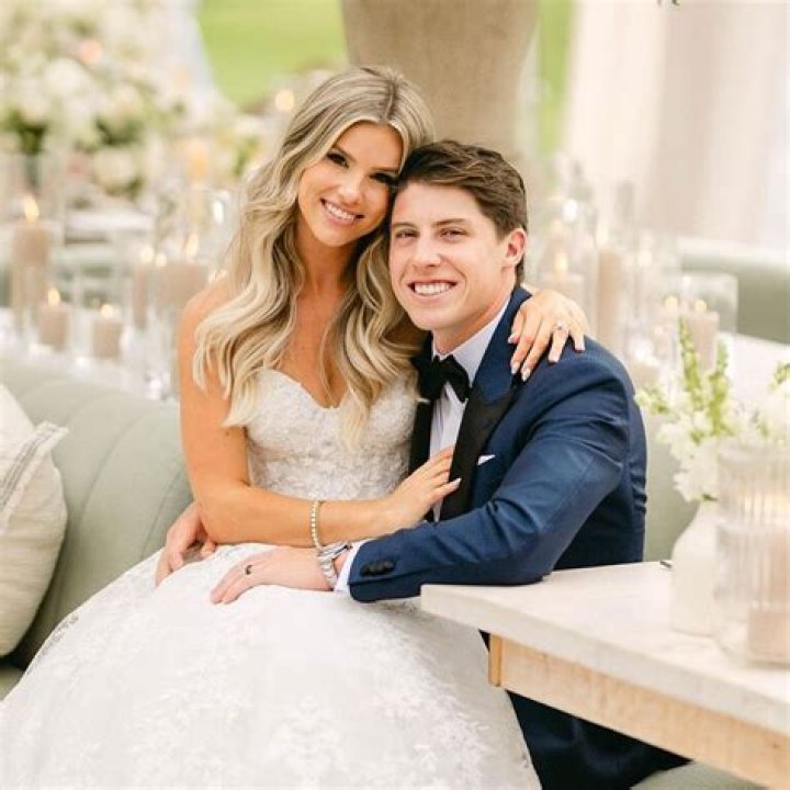 Kathy Leutner Biography; Age, Model, Sidney Crosby, And Wedding