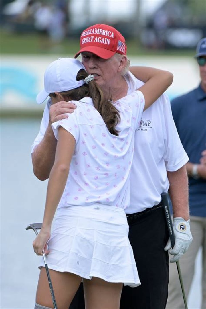 Kelly Rohrbach Sister Brooke Rohrbach Is A Golfer