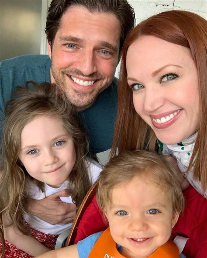 Owen Isabella Landau Bio, Wiki, Age, Height, Family, Husband, Career and Net Worth