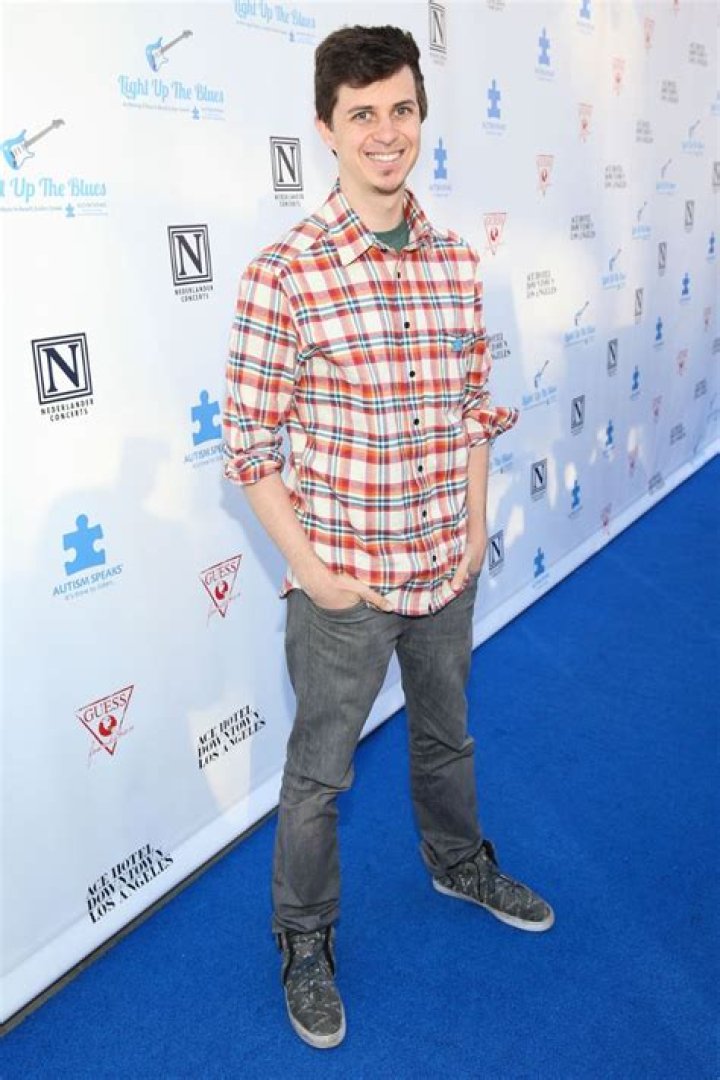 Watsky’s Net Worth, Age, Height, Weight, Girlfriend, Dating, Bio-Wiki