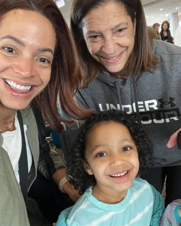 Who Are Elle Duncan Parents? Meet The ESPN Journalist Father And Mother